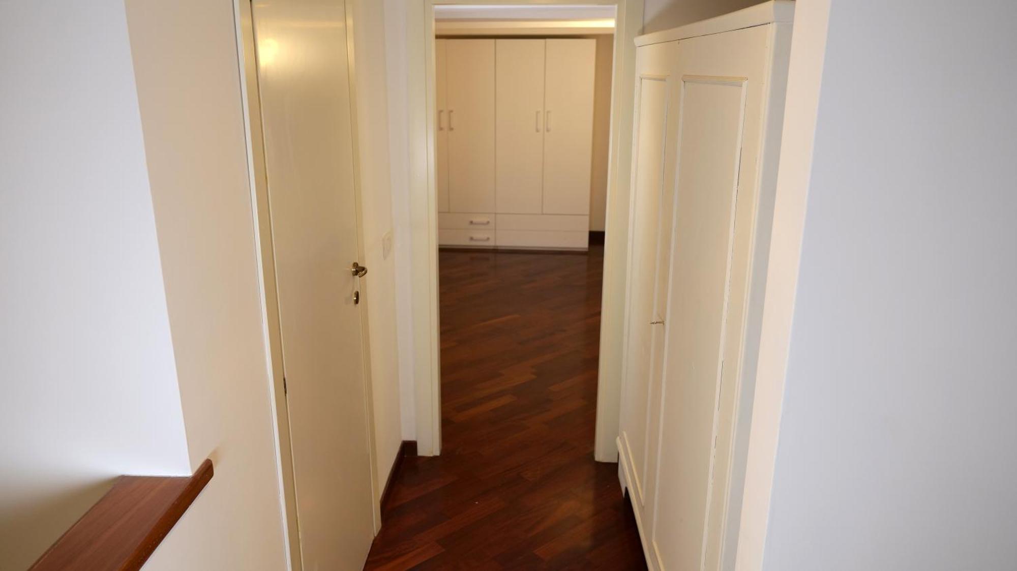 Luxury Piazzetta Rodino Apartment Naples