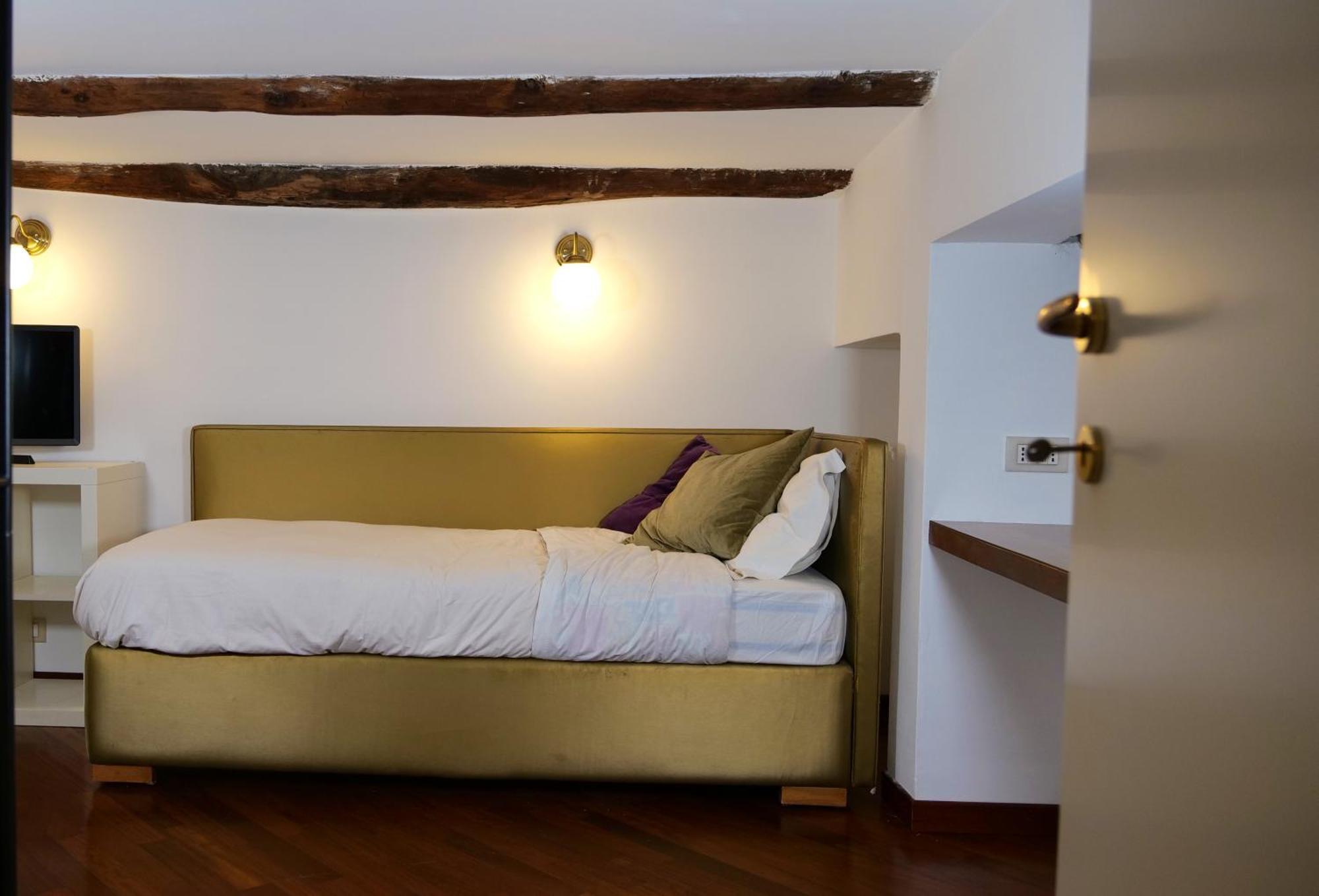 Apartment Luxury Piazzetta Rodino Naples